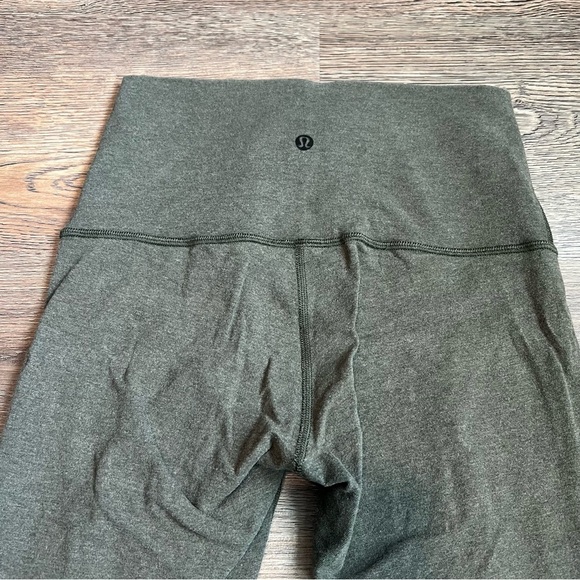 Lululemon Grey/Olive Green Leggings - Picture 4 of 8
